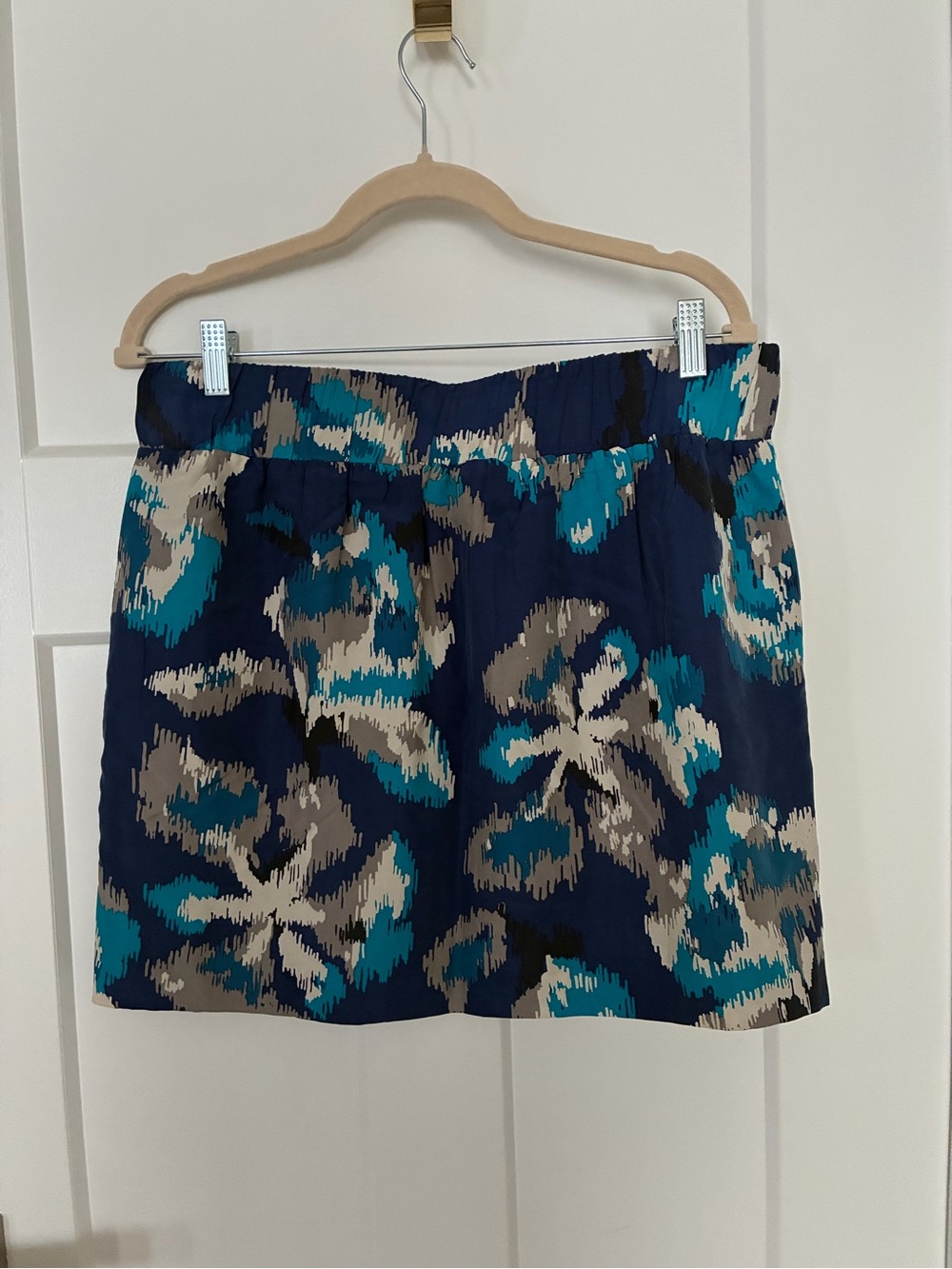 LOFT Navy Floral Print Mini Skirt with Teal and Beige Accents
